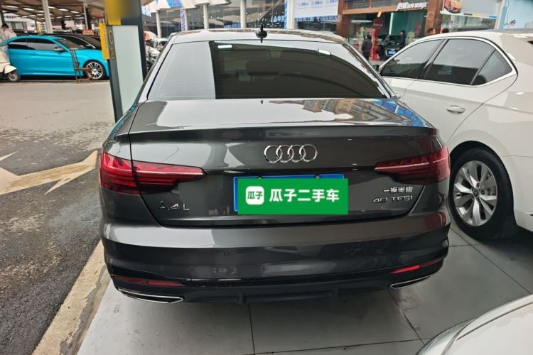 Used Audi A4L 2022 40 TFSI Luxury Dynamic Model
