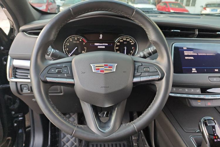 Used Cadillac XT4 2022 28T Two-Wheel Drive Fashion Edition