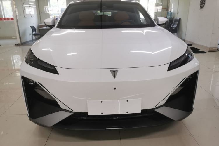 Used  S07 2023 200Max Range-Extended Version
