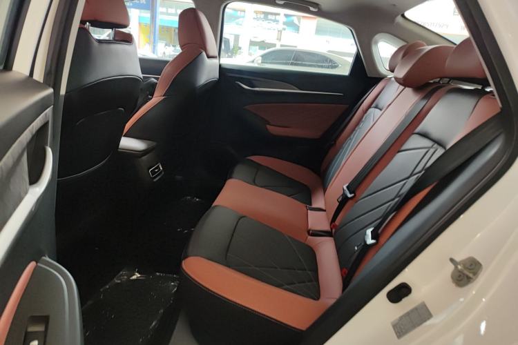 Used Changan Eado 2024 PLUS Blue Whale NE 1.4T GDI DCT High-Energy Edition