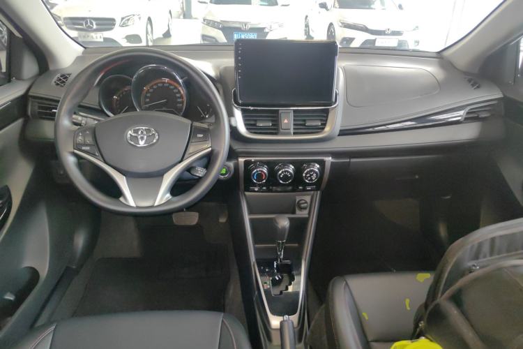 Used Toyota YARiS L 2022 X-Trail 1.5L CVT Luxury PLUS Edition