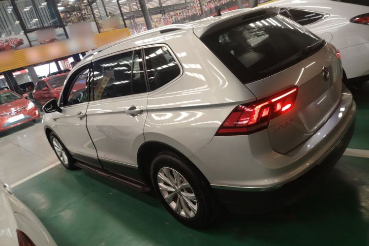 Used Volkswagen Tiguan L 2017 330TSI Automatic Two-Wheel Drive Luxury Edition
