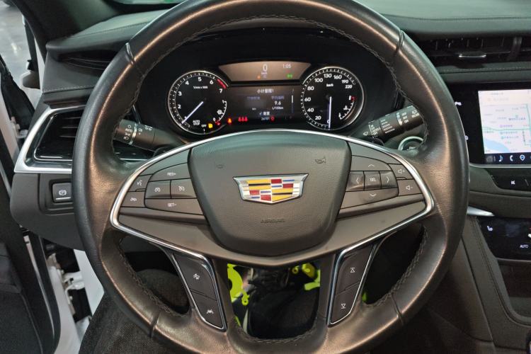 Used Cadillac XT5 2022 2.0T Two-Wheel Drive Luxury Version