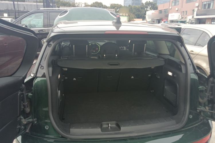 Used  Clubman 2018 1.5T COOPER Artist
