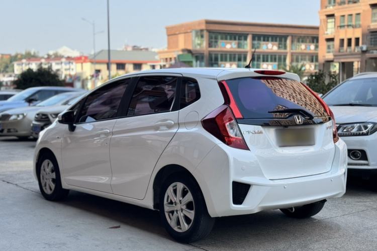 Used Honda Fit 2016 1.5L LXS CVT Comfort Sunroof Version
