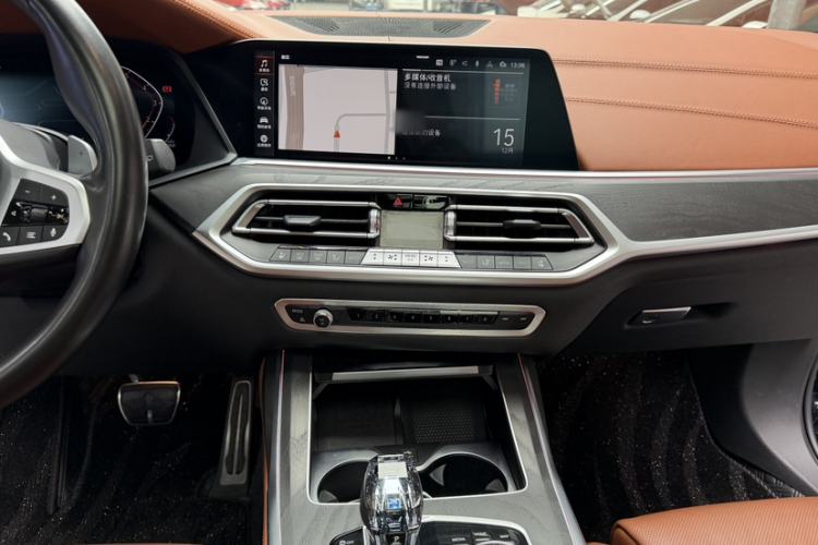 Used BMW X7 2022 xDrive40i Luxury M Sport Package