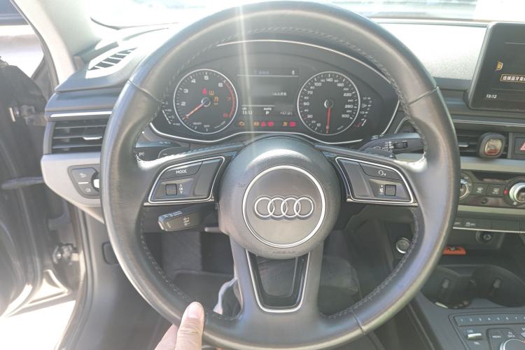 Used Audi A4L 2017 40 TFSI Ambition Edition