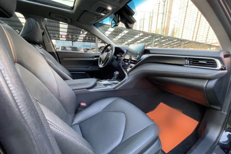 Used Toyota Camry 2021 2.5G Luxury Edition
