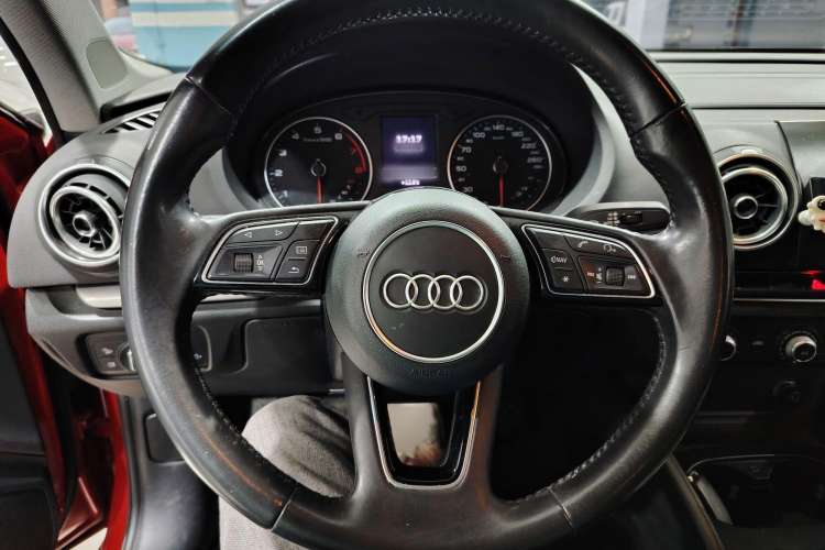 Used Audi A3 2019 Limousine 35 TFSI Ambition China V
