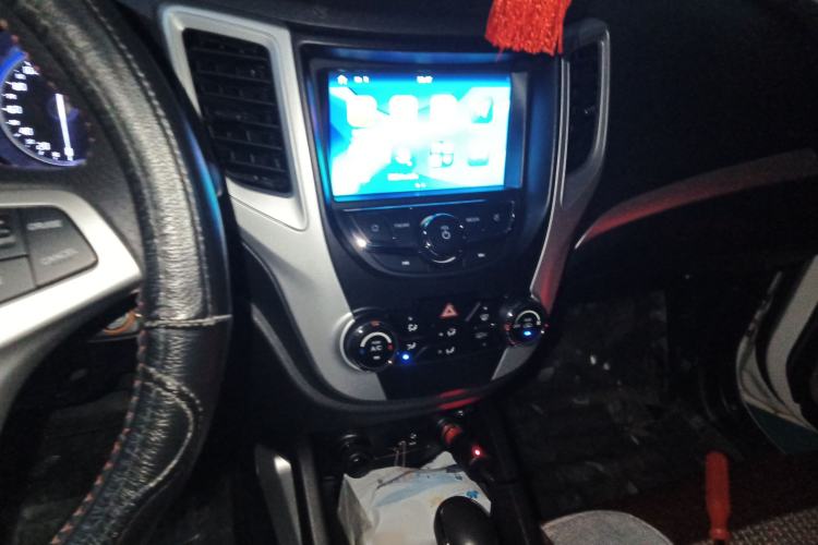 Used Changan CS35 2016 1.6L Automatic Luxury Model China IV Standard
