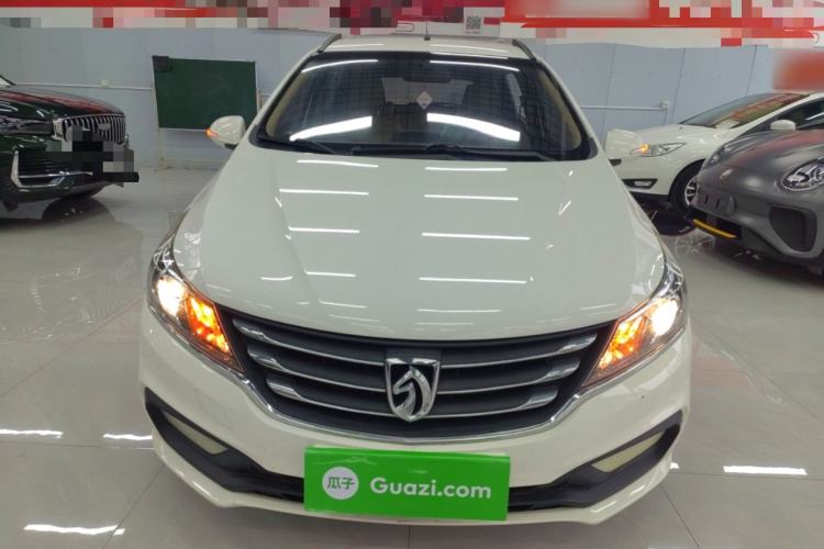 Used Baojun 310W 2017 1.5L Manual Fashion Model China V
