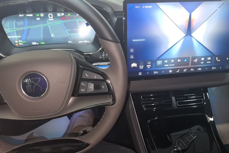 Used BYD Han 2025 DM-i 125KM Prestige Model
