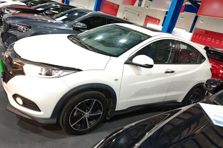 Used Honda Vezel 2020 1.5L CVT Pioneer Edition
