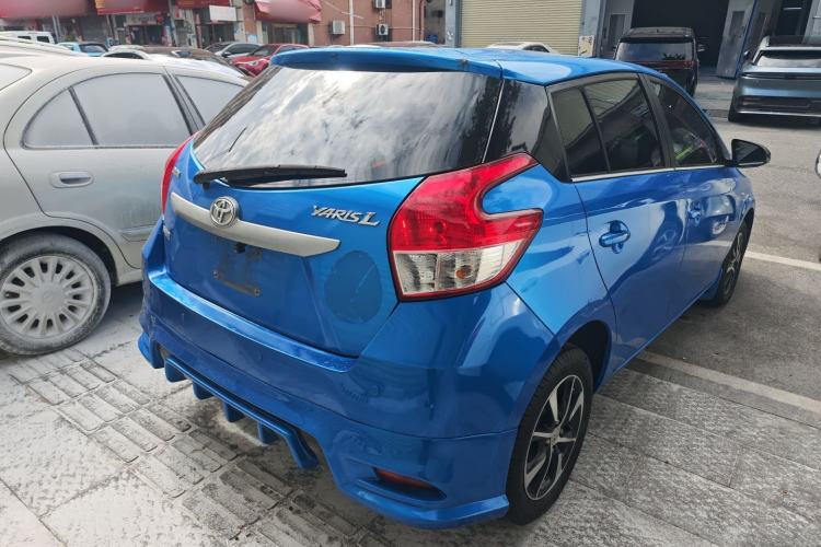 Used Toyota YARiS L 2015 1.5E Automatic Charm Edition
