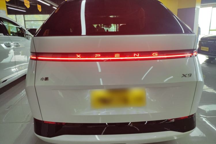 Used XPeng X9 2025 740 Ultra-Long Range Max