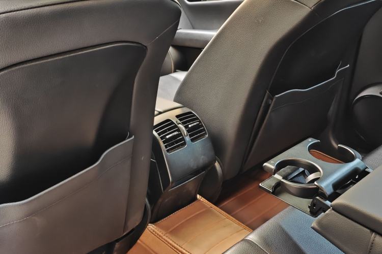 Used Mercedes-Benz C-Class 2013 C 180 Classic Grand Edition