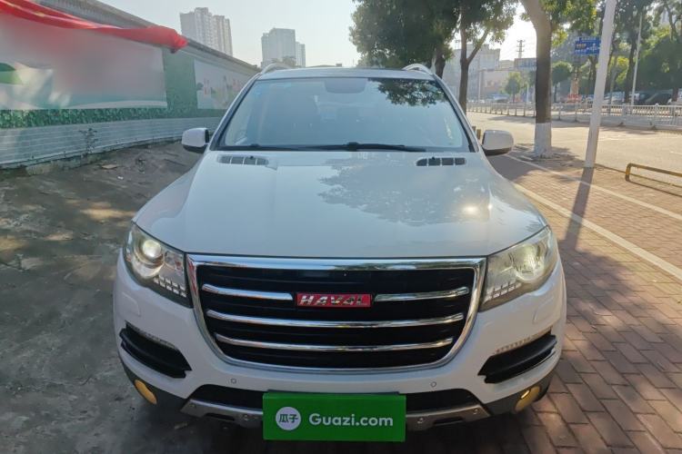 Used Haval H8 2015 2.0T Two-Wheel Drive Luxury Edition
