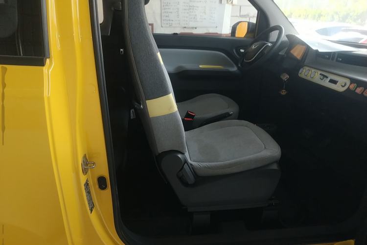 Used Wuling Hongguang MINIEV 2021 Macaron Fashion Model Lithium Iron Phosphate

