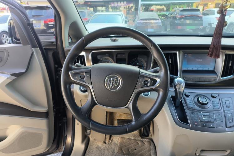 Used Buick GL8 2013 2.4L LT Luxury Business Executive Edition