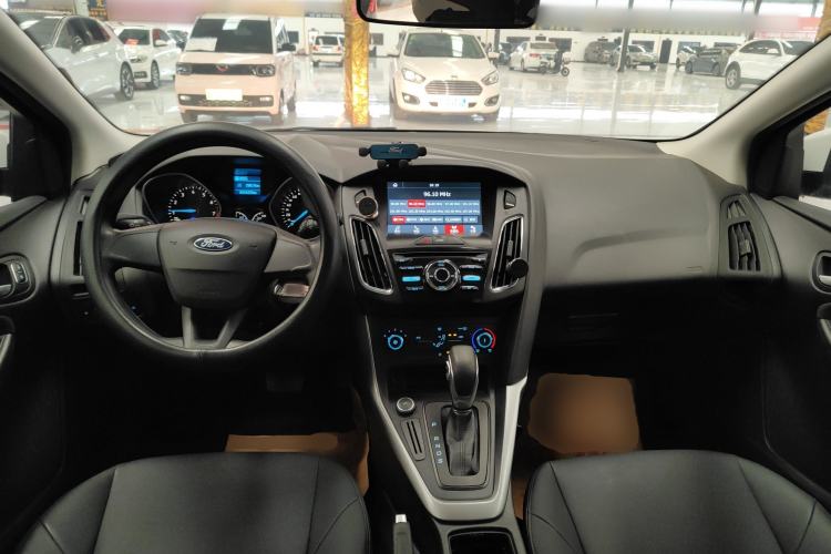 Used Ford Focus 2017 Hatchback 1.6L Automatic Comfort Plus SmartDrive Edition