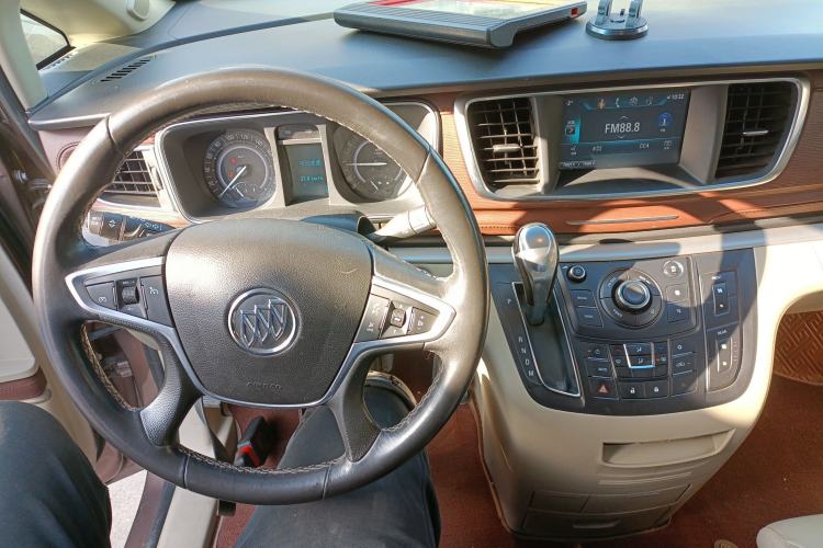 Used Buick GL8 2018 28T Luxury Model China VI Standard