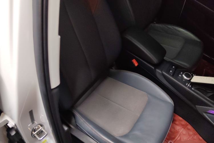 Used Audi Q2L 2021 35 TFSI Fashionable and Elegant Model
