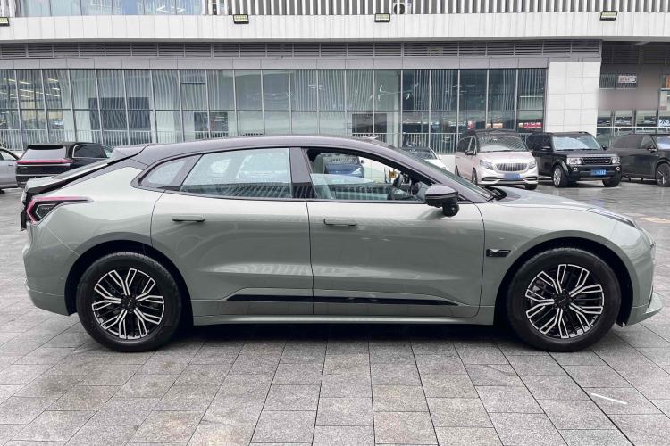 Used Zeekr 001 2024 WE Edition 100 kWh Rear-Drive