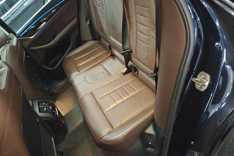 Used BMW X3 2020 xDrive30i Luxury Model with M Sport Package
