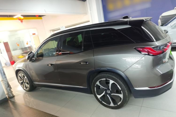 Used Nio ES8 2020 580 km Range Signature Edition Six-Seater Version
