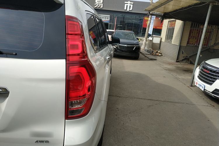 Used Haval H9 2016 2.0T Four-Wheel Drive Luxury 7-Seater