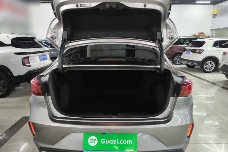 Used Changan Eado 2020 PLUS Blue Whale NE 1.4T GDI DCT Prestige Model