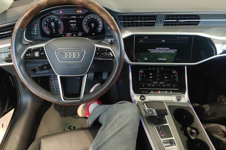 Used Audi A6 (Import) 2022 allroad quattro Explorer 55 TFSI Prestige Off-Road Model