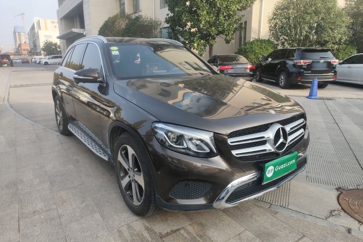 Used Mercedes-Benz GLC 2016 GLC 260 4MATIC Luxury Model
