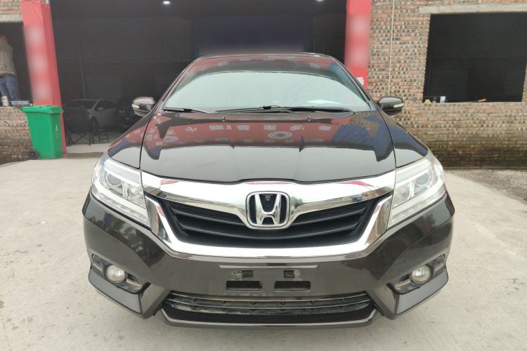 Used Honda Crider 2013 1.8L automatic comfort version
