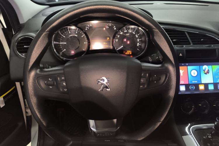 Used Peugeot 3008 2016 2.0L Automatic Classic Edition
