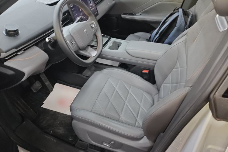 Used  S05 2024 510 Plus Pure Electric Version
