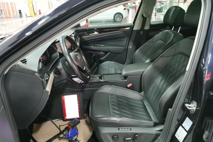 Used Volkswagen Passat 2019 380TSI Luxury Edition China VI Standard
