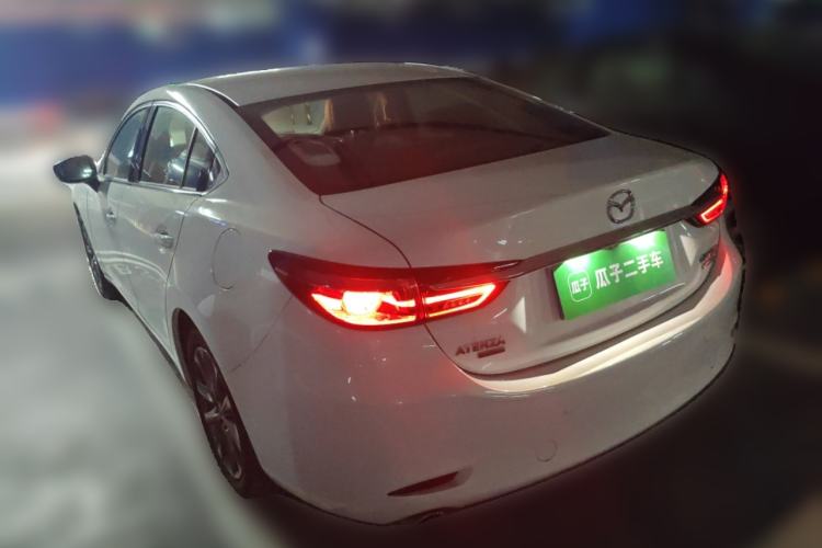 Used Mazda Atenza 2021 2.0L Blue Sky Luxury Edition
