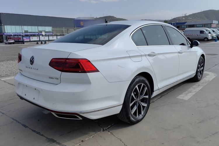 Used Volkswagen Magotan 2020 330TSI DSG Leading Model
