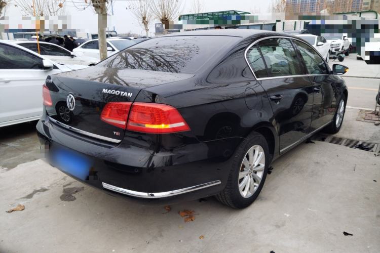 Used Volkswagen Magotan 2016 1.8TSI Smart Enjoyment Leading Model
