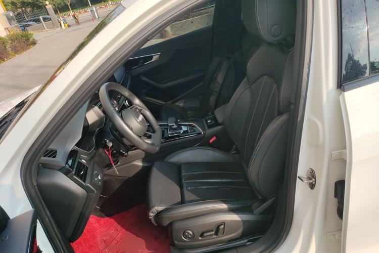 Used Audi A4L 2023 40 TFSI Luxury Dynamic Model