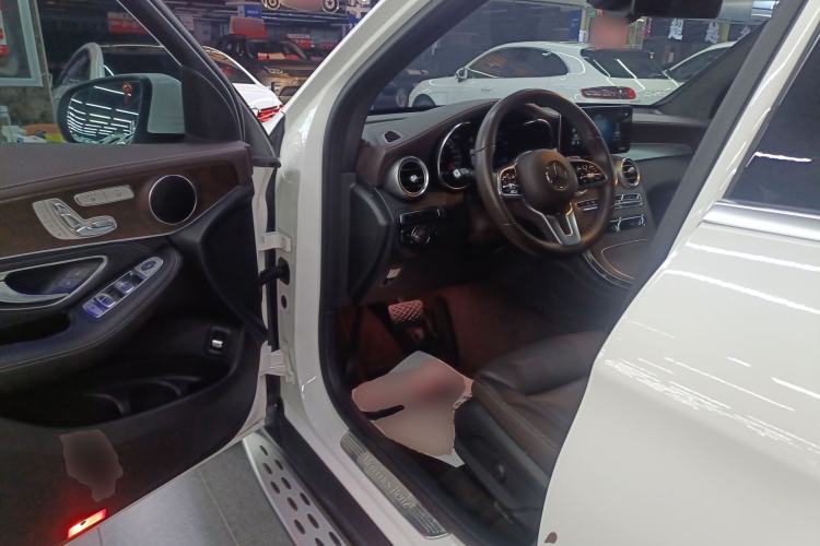 Used Mercedes-Benz GLC 2020 Facelift GLC 300 L 4MATIC Dynamic Edition
