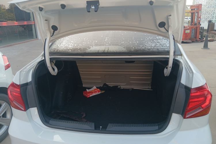 Used Volkswagen Jetta 2019 Dream Edition 1.5L Automatic Fashionable Version