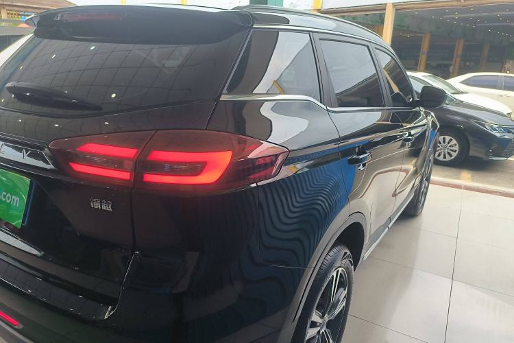 Used Geely Auto Emgrand X7 Sport 2022 1.8TD DCT Zhiya Trim
