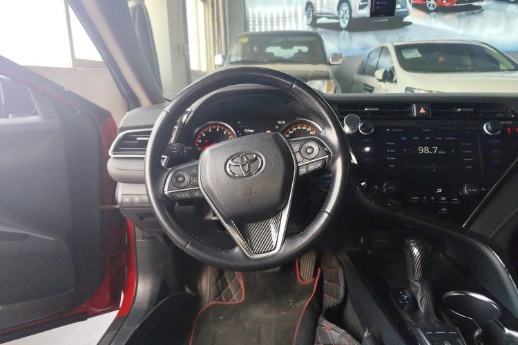 Used Toyota Camry 2019 2.5S FENGSHANG Version China VI Standard
