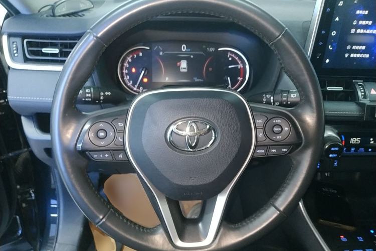 Used Toyota RAV4 2021 2.0L CVT Two-Wheel Drive Fashion PLUS Edition