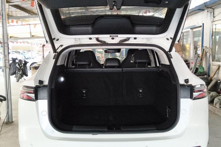 Used Roewe D5X DMH 2024 135 Tech Edition