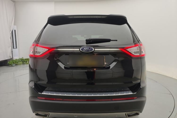 Used Ford Edge 2018 EcoBoost 245 Four-Wheel Drive Titanium 7-Seater
