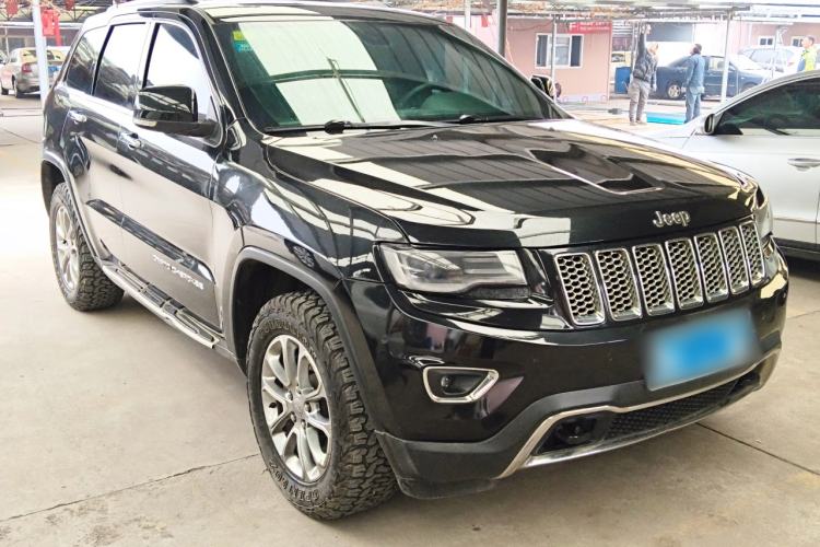 Used  Grand Cherokee (Import) 2015 3.0L Comfort Navigation Edition
