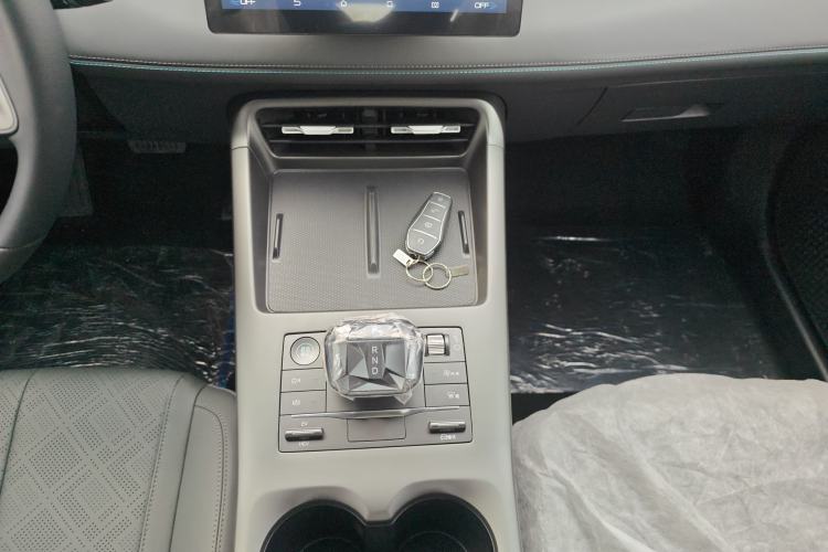 Used BYD Qin PLUS 2025 DM-i Smart Drive 55KM Leading Model
